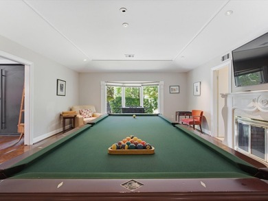 A private, gated retreat in Dallas, 6160 Spring Valley Road - photo 4