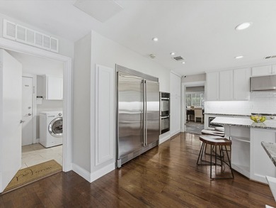 A private, gated retreat in Dallas, 6160 Spring Valley Road - photo 9