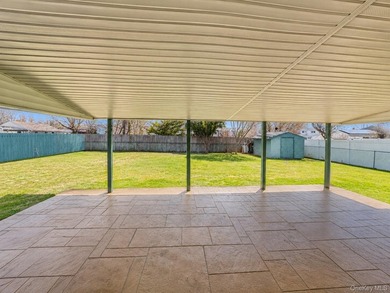 Welcome to this charming home located on a quiet cul-de-sac! - photo 25