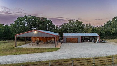 Discover the perfect blend of rustic charm and modern comfort - photo 31