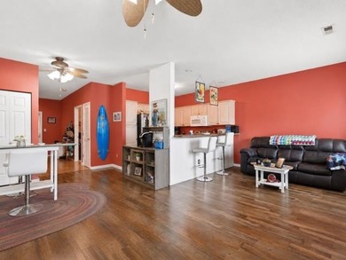 Updated 3BR/2BA condo in desirable Sweetwater community in - photo 8