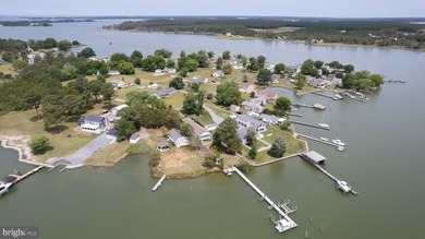 Exceptional waterfront opportunity with gorgeous water views - photo 1