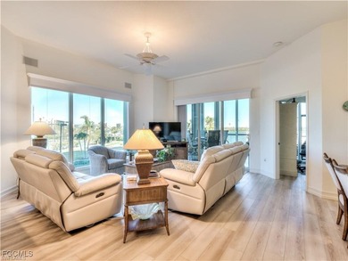 Rare 3-bedroom, 3-bath residence with an enclosed under-building - photo 14