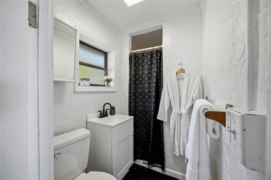 Under contract-accepting backup offers. Some homes check the - photo 31