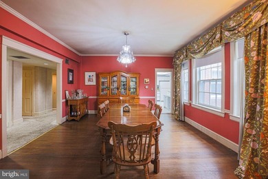 Bright and spacious condo in a luxury building offering over 2 - photo 4