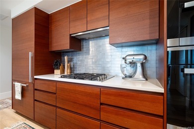 Elegant large 2Bd 2Ba 1704 SqFt favored 02 unit in the Luxurious - photo 6