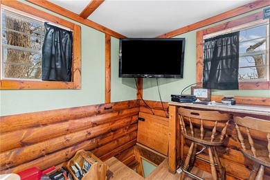 **Lakeside Retreat at 61 N Lakeview Road** Experience the - photo 9