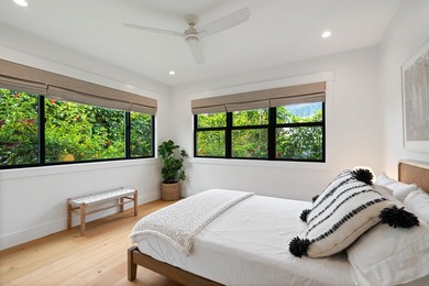 Set in the heart of Hanalei, this contemporary 3-bedroom, 2 - photo 21