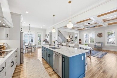 Custom Lowcountry masterpiece in Palmetto Harbour, one of North - photo 4