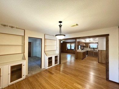 GOLDEN ACRES SUBDIVISION! Nestled in the serene Golden Acres - photo 9