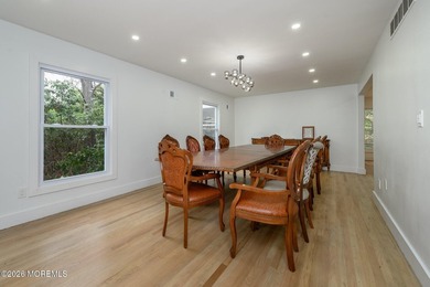 Your Forever Home Awaits! Beautiful 5 Bed 3.5 Bath Custom - photo 4