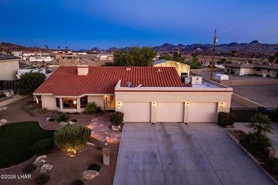 ONE OWNER CUSTOM HOME!!!! Absolutely mint condition and upgraded - photo 39