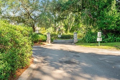 Turnkey, fully furnished, and beautifully renovated-welcome to - photo 42
