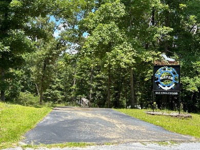 Lake Eufaula Retreat. Ready To Have Fun In Style. 3928 sq ft - photo 3