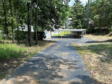 Lake Eufaula Retreat. Ready To Have Fun In Style. 3928 sq ft - photo 4