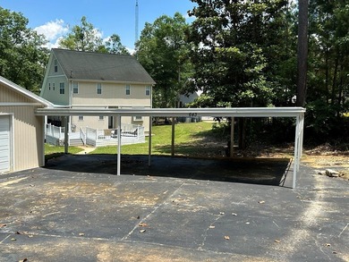 Lake Eufaula Retreat. Ready To Have Fun In Style. 3928 sq ft - photo 5
