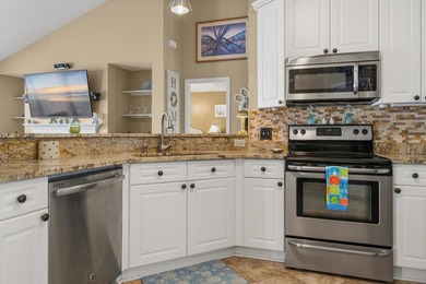 Welcome home to a well maintained three bedroom, two bath home - photo 3