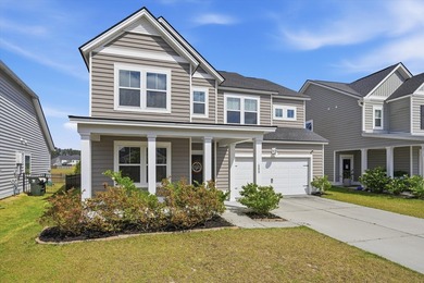 (private lake, pond, coastal) Home For Sale in Summerville South Carolina