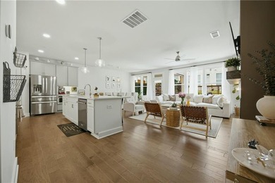 Beautifully upgraded townhome located in the desirable Westshore - photo 13