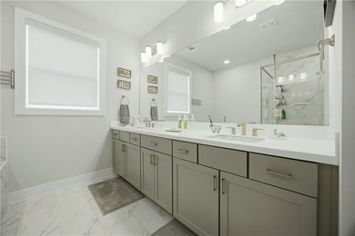 Beautifully upgraded townhome located in the desirable Westshore - photo 17