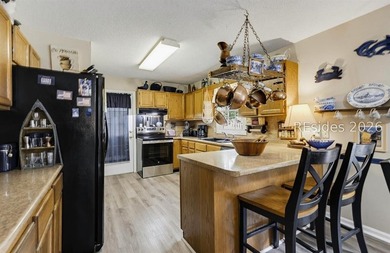 Located on Lady's Island, this two story home has a traditional - photo 19