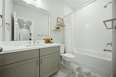 Beautifully upgraded townhome located in the desirable Westshore - photo 23