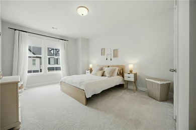 Beautifully upgraded townhome located in the desirable Westshore - photo 24