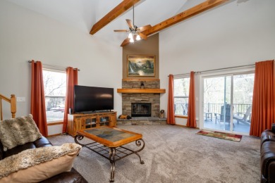 Charming 2 BD Home on a Lush, Wooded Lot in Oak Run - photo 8