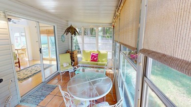 This charming and furnished home in Avon Park is located in the - photo 41