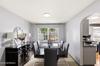 Showings begin Tuesday, July 14. Welcome to this spacious - photo 17