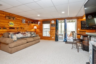 Charming 2 BD Home on a Lush, Wooded Lot in Oak Run - photo 18