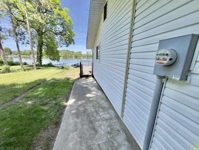So much potential here with this affordable lakefront property - photo 20