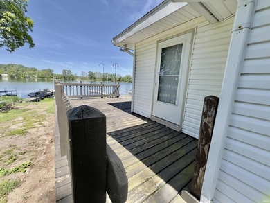 So much potential here with this affordable lakefront property - photo 21