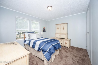 Charming Home on a Double Lot Near the Water This 1,200 sq. ft - photo 21