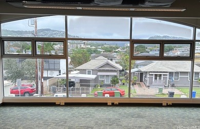 Exceptional owner-user opportunity featuring a 4,480 SF - photo 3