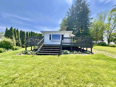 So much potential here with this affordable lakefront property - photo 23