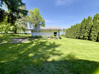 So much potential here with this affordable lakefront property - photo 30