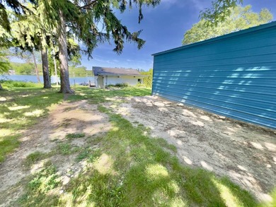 So much potential here with this affordable lakefront property - photo 32