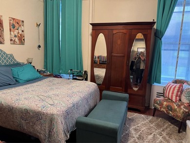 Welcome to Apartment 3F in one of Manhattan's most sought -after - photo 2