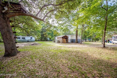 Charming Home on a Double Lot Near the Water This 1,200 sq. ft - photo 33