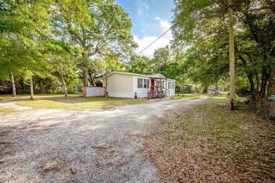 Charming Home on a Double Lot Near the Water This 1,200 sq. ft - photo 35