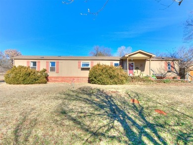 Welcome to 4327 Cardinal in Edmond, where space, versatility