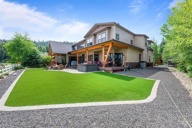 Set against a stunning backdrop of open pasture and mountain - photo 48
