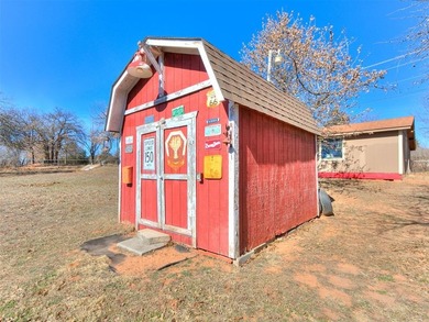 Welcome to 4327 Cardinal in Edmond, where space, versatility