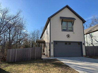 Cedar Creek Lake Home For Sale in Mabank Texas