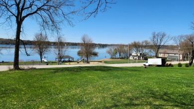 Lake Lot For Sale in Wonder Lake, Illinois