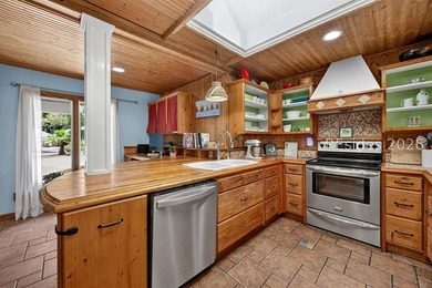 Private Golf Course Estate with Guest House, Bonus Suite & - photo 15