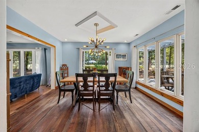 Private Golf Course Estate with Guest House, Bonus Suite & - photo 20