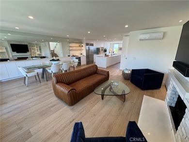 Modern luxury blends with Mid-Century in Weatherly Bay with a 25 - photo 23