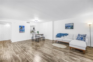 Located just one block from Beach Drive, this urban oasis is - photo 5